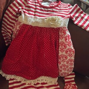 Adorable Christmas Serendipity outfit (includes matching headband)! Size 4T ❤️